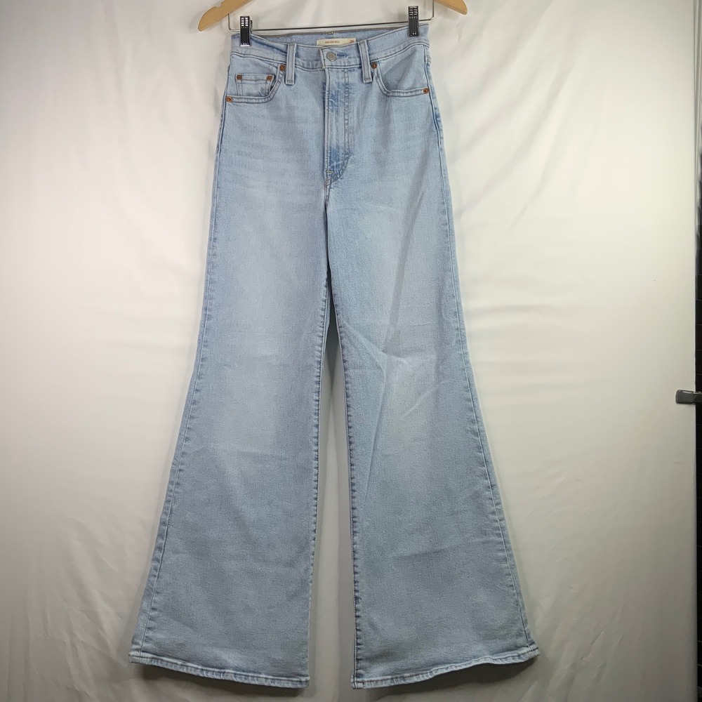 Levis Ribcage Bell Jeans Women 26 Light Wash Blue High Rise Wide Leg Flare Denim